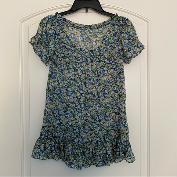 Decree Spring Summer Blue & Green Floral Chiffon Short Sleeves Ruffle Hem Top - Picture 2 of 7